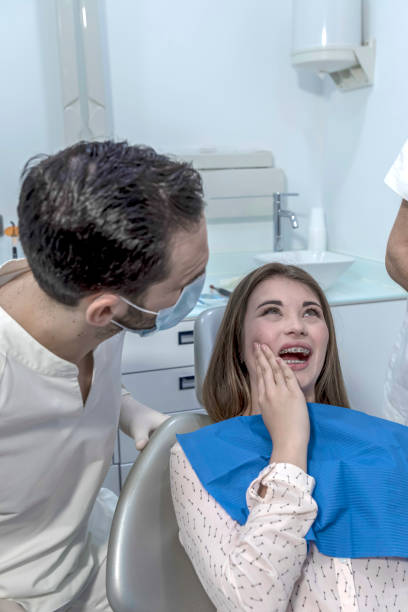 Best Dentist Open Late Near Me  in Marshallton, PA